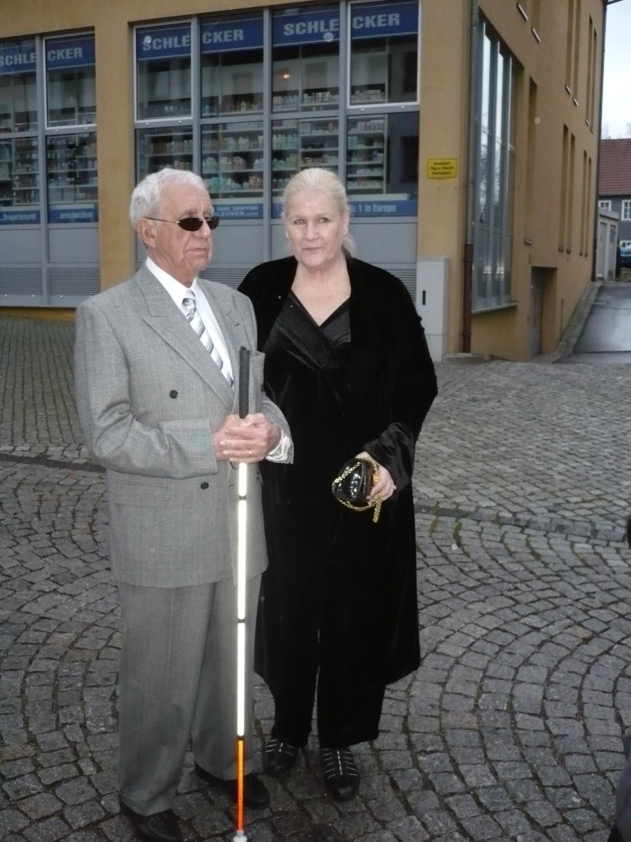 Ernest und Esther Lang